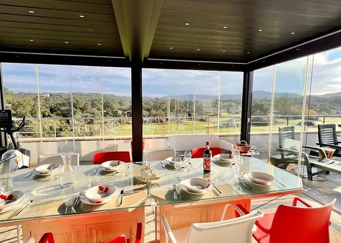 Stella Standing, Vue Panoramique פורטו-וישיו