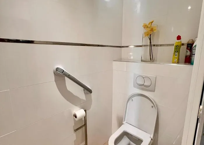 Stella Standing, Vue Panoramique *